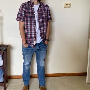 Men’s plaid button down short sleeve